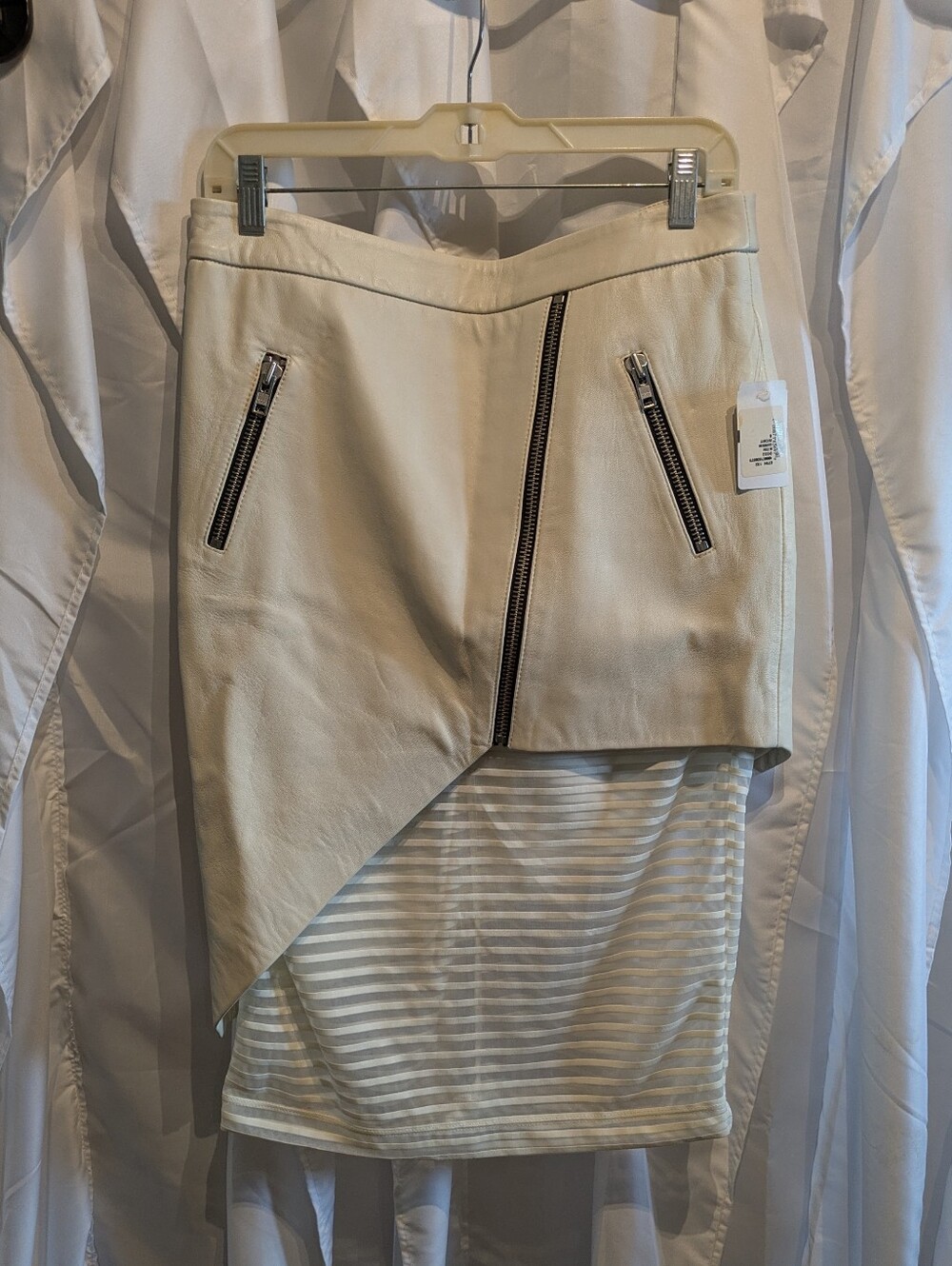 D4 Mason by Michelle Mason Ivory Lambskin Leather Striped Mini Skirt Size 8